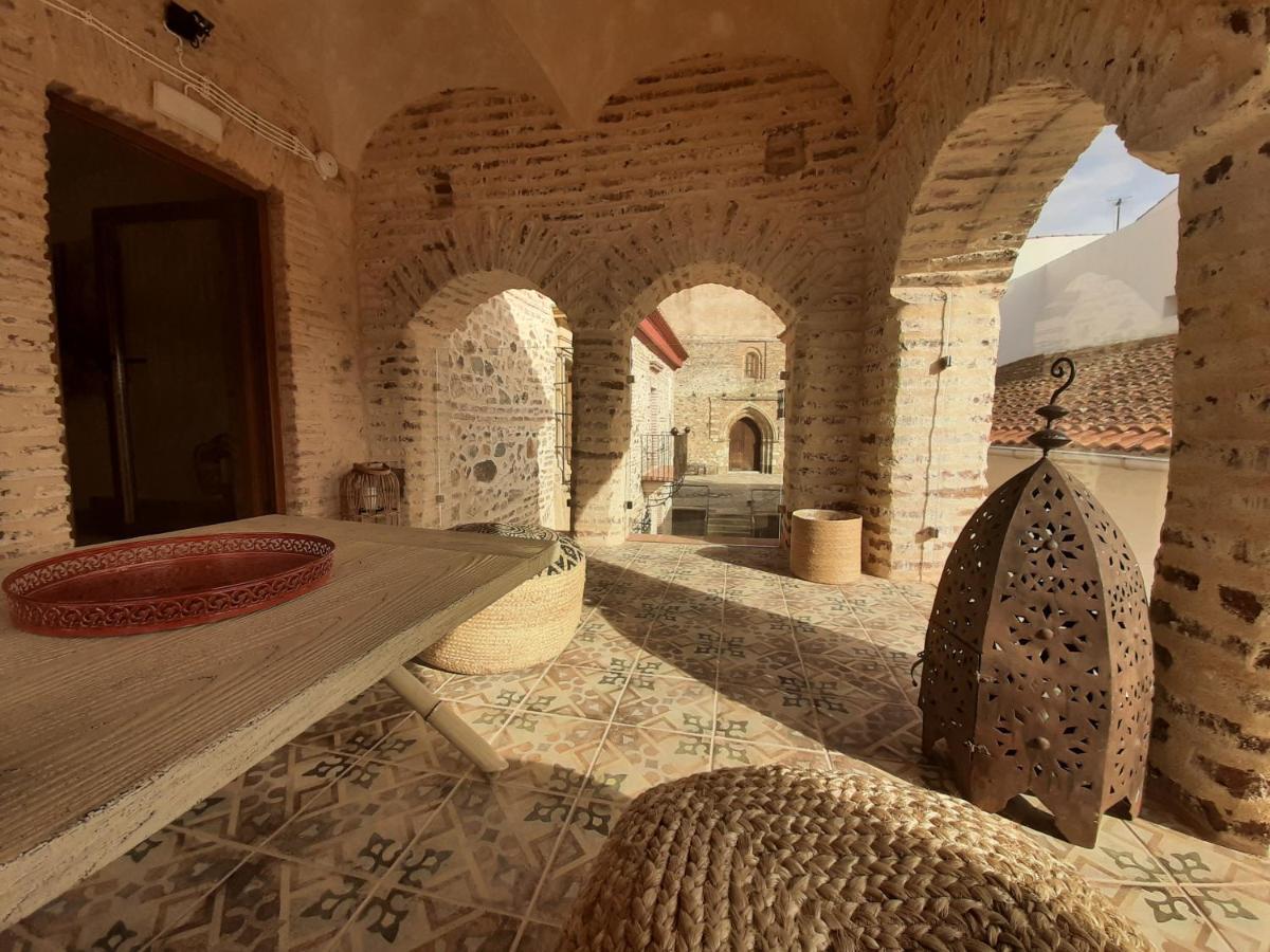 Hotel Palacio Conde Del Alamo Aroche Dış mekan fotoğraf