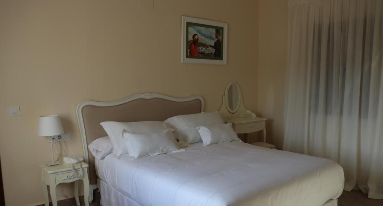 Hotel Palacio Conde Del Alamo Aroche Dış mekan fotoğraf