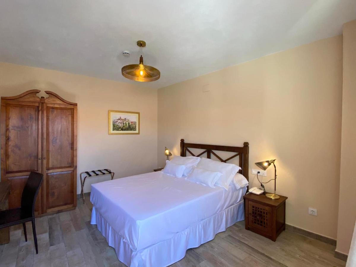 Hotel Palacio Conde Del Alamo Aroche Dış mekan fotoğraf