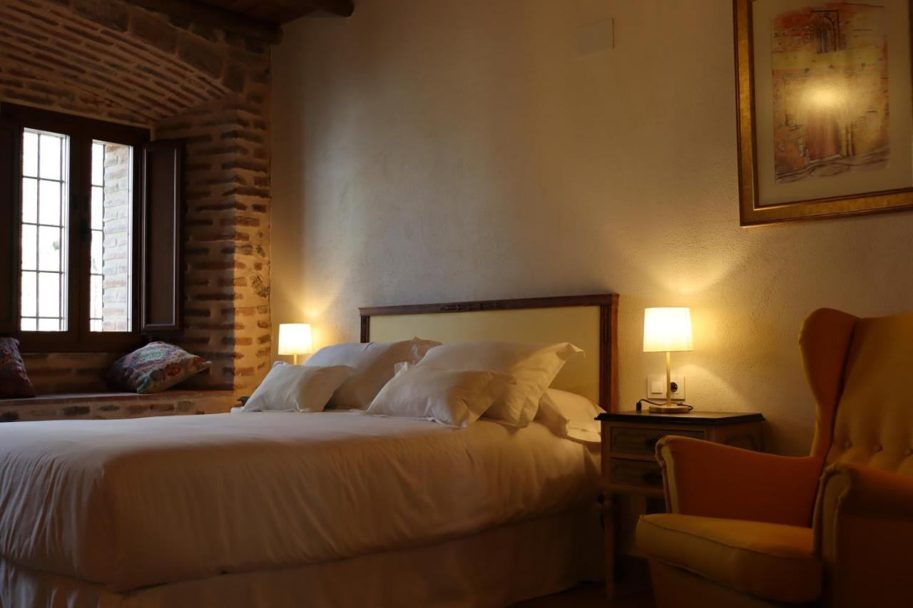 Hotel Palacio Conde Del Alamo Aroche Dış mekan fotoğraf